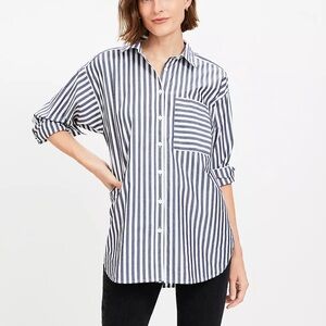 NWT LOfT Striped Everyday Oversized Pocket Button Down Shirt sz Medium Petite
